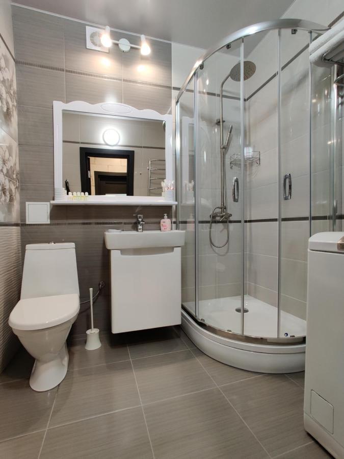 Yarovytsya Vip In The Center Appartement Loetsk Buitenkant foto